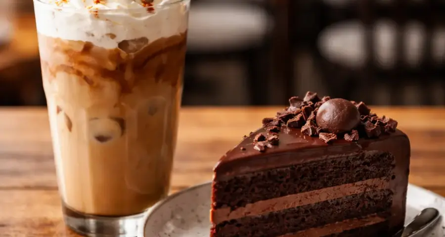 Why Smart Pairing Unlocks the Best Value with a Drink + Dessert Combo